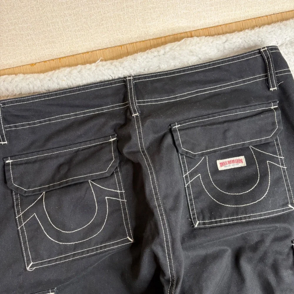 True Religion Mens Black Contrast Stitch Cargo Pants Size 34 (38x29) baggy loose